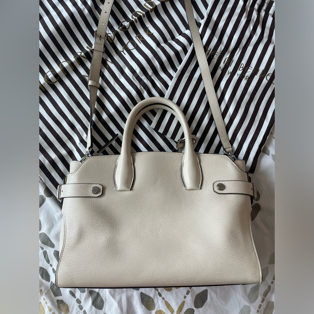 Henri Bendel bag with dust bags. Used less than 10 times. Originally $420.